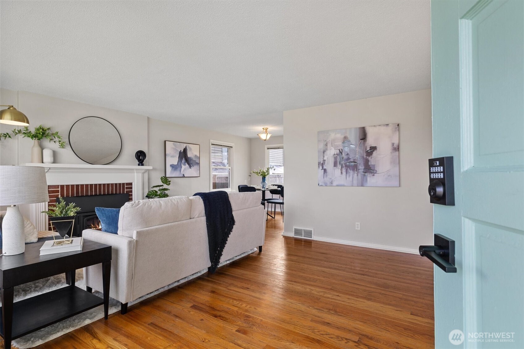 MLS #NWM2501563 image #5