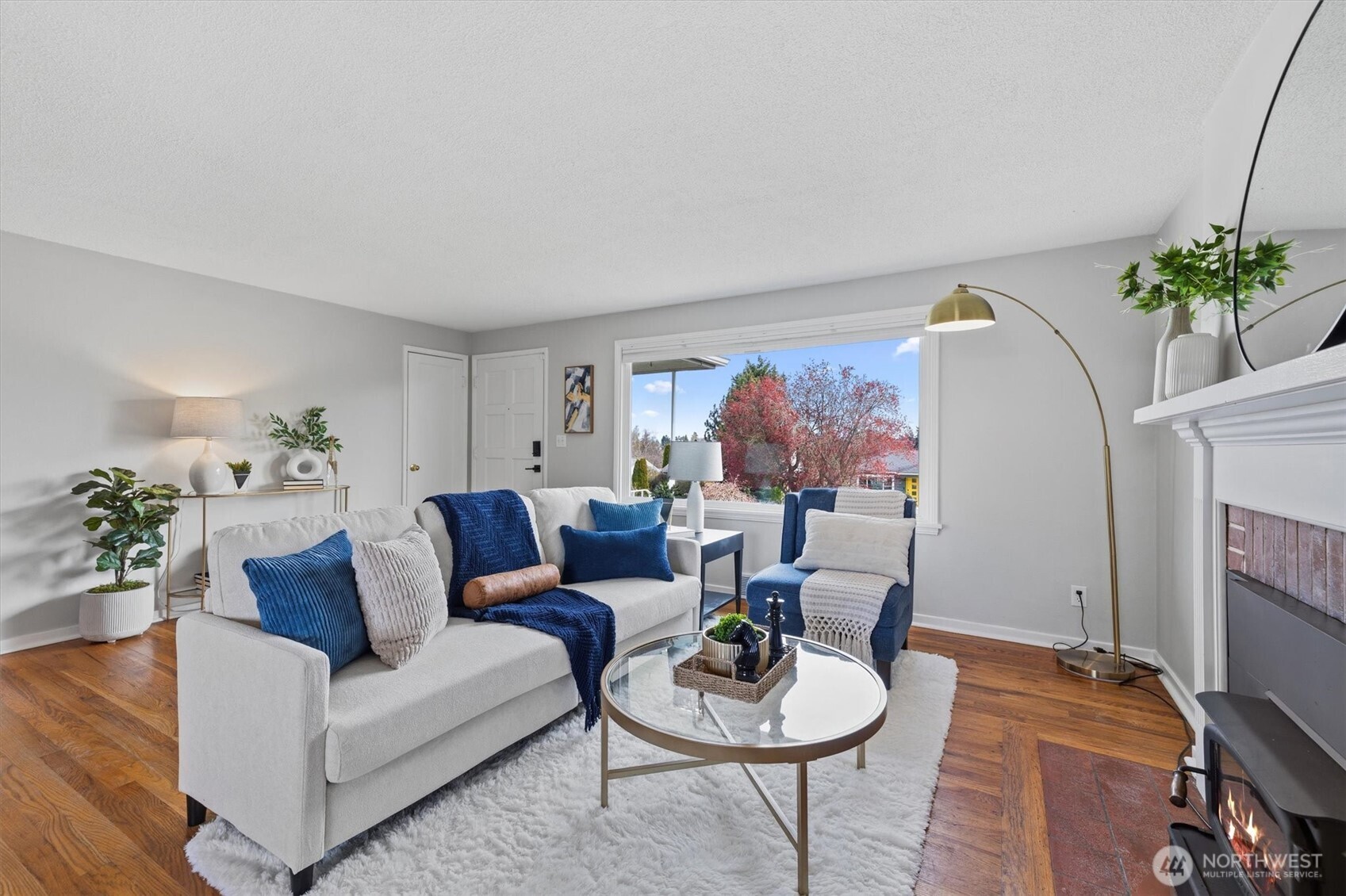 MLS #NWM2501563 image #7