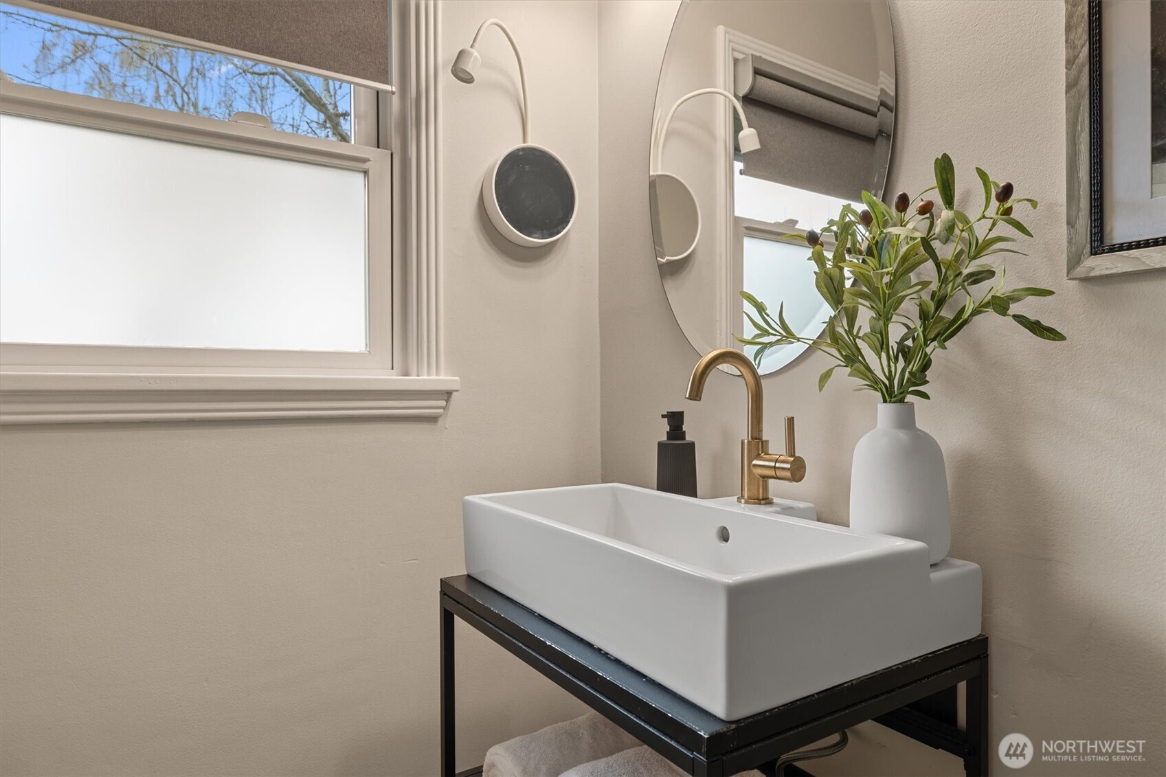 MLS #NWM2501563 image #18