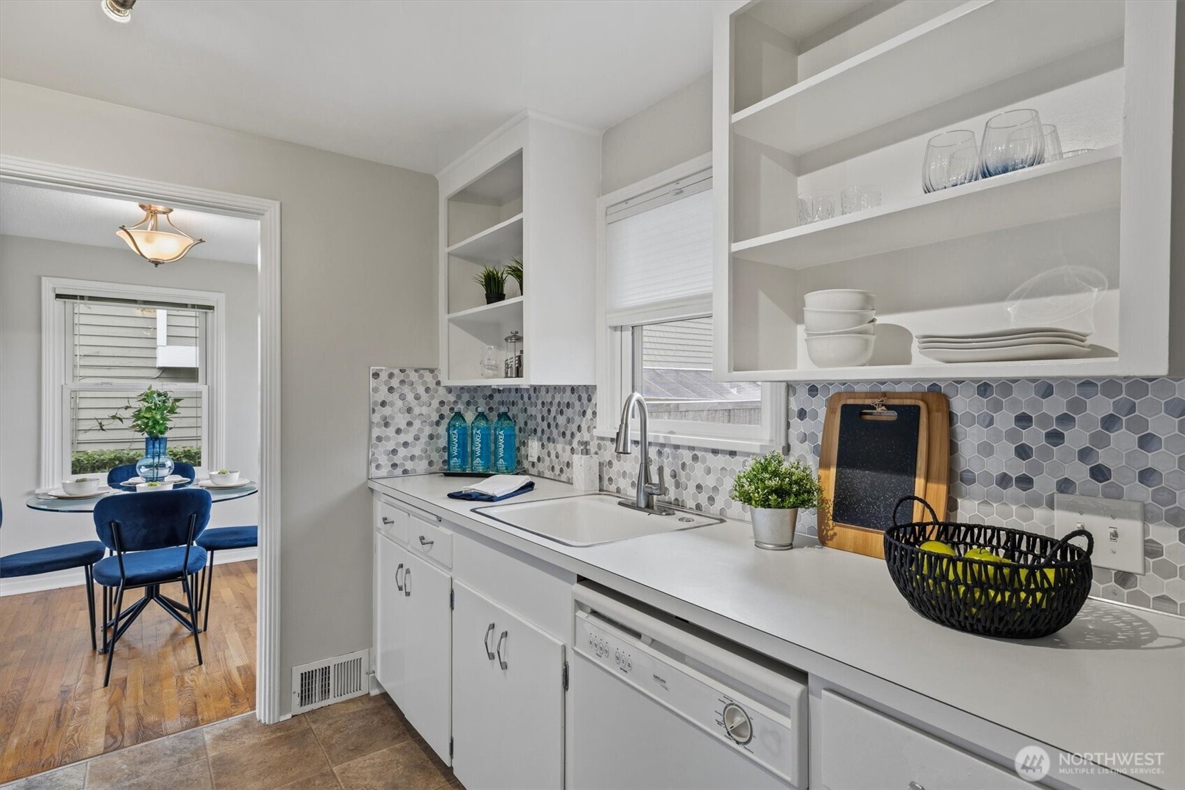 MLS #NWM2501563 image #13