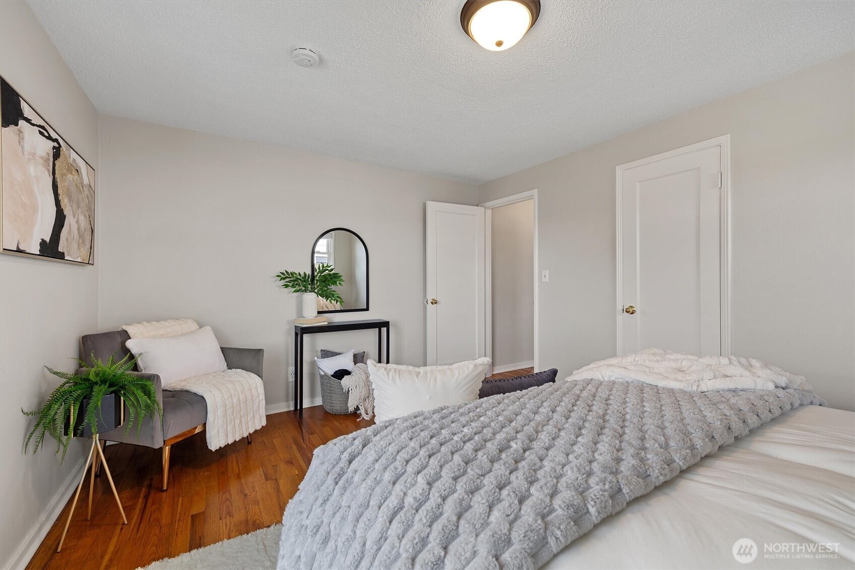 MLS #NWM2501563 image #21