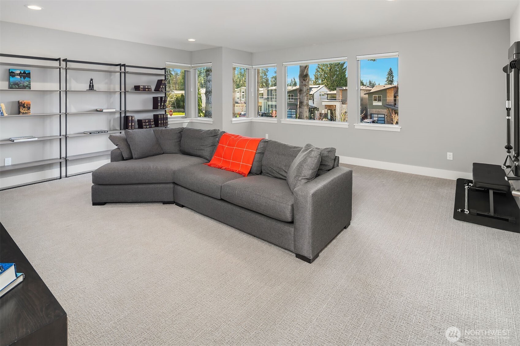 MLS #NWM2501575 image #27