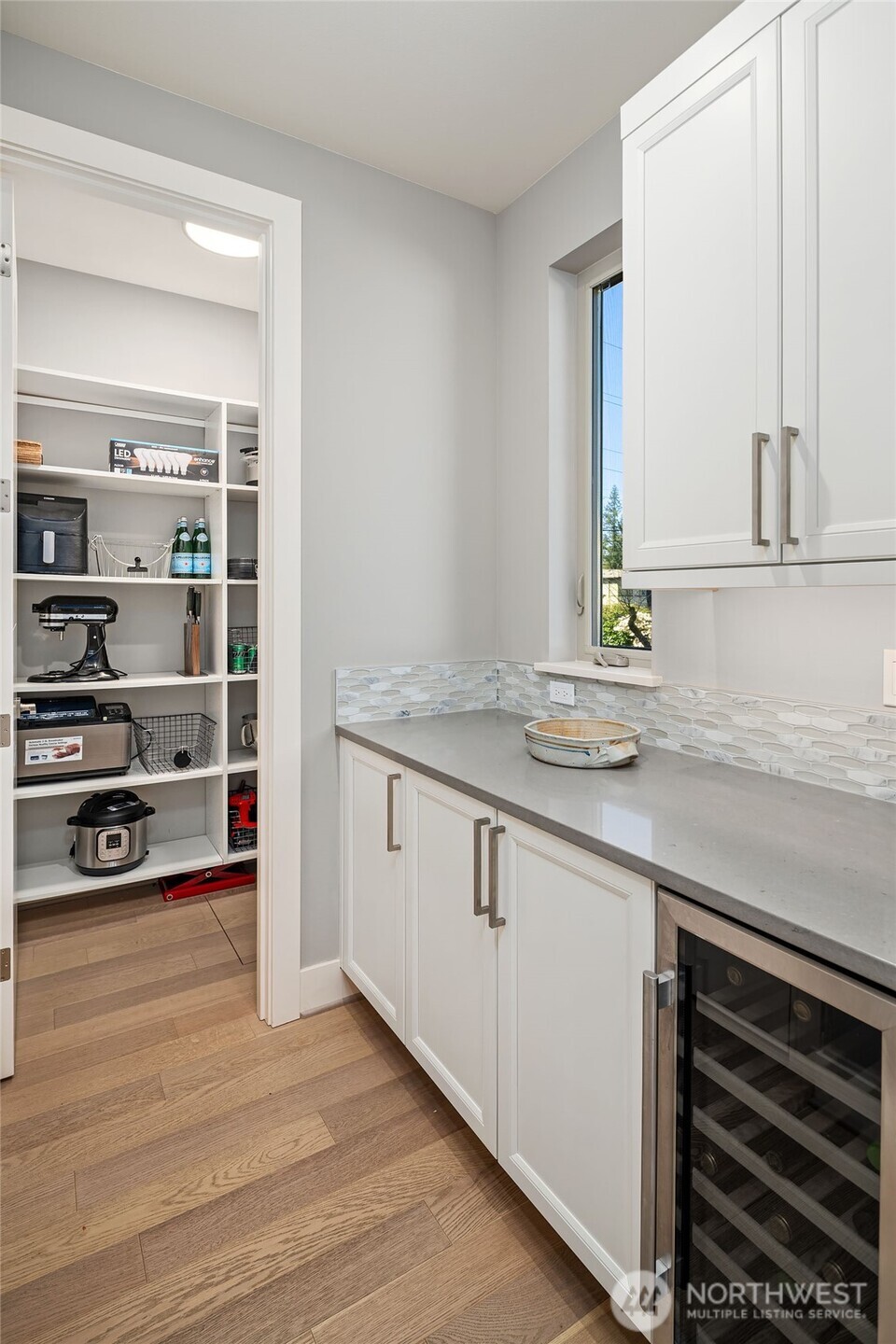 MLS #NWM2501575 image #11