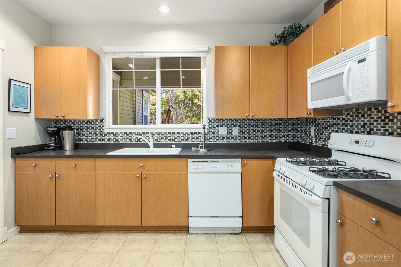 MLS #NWM2501593 image #34