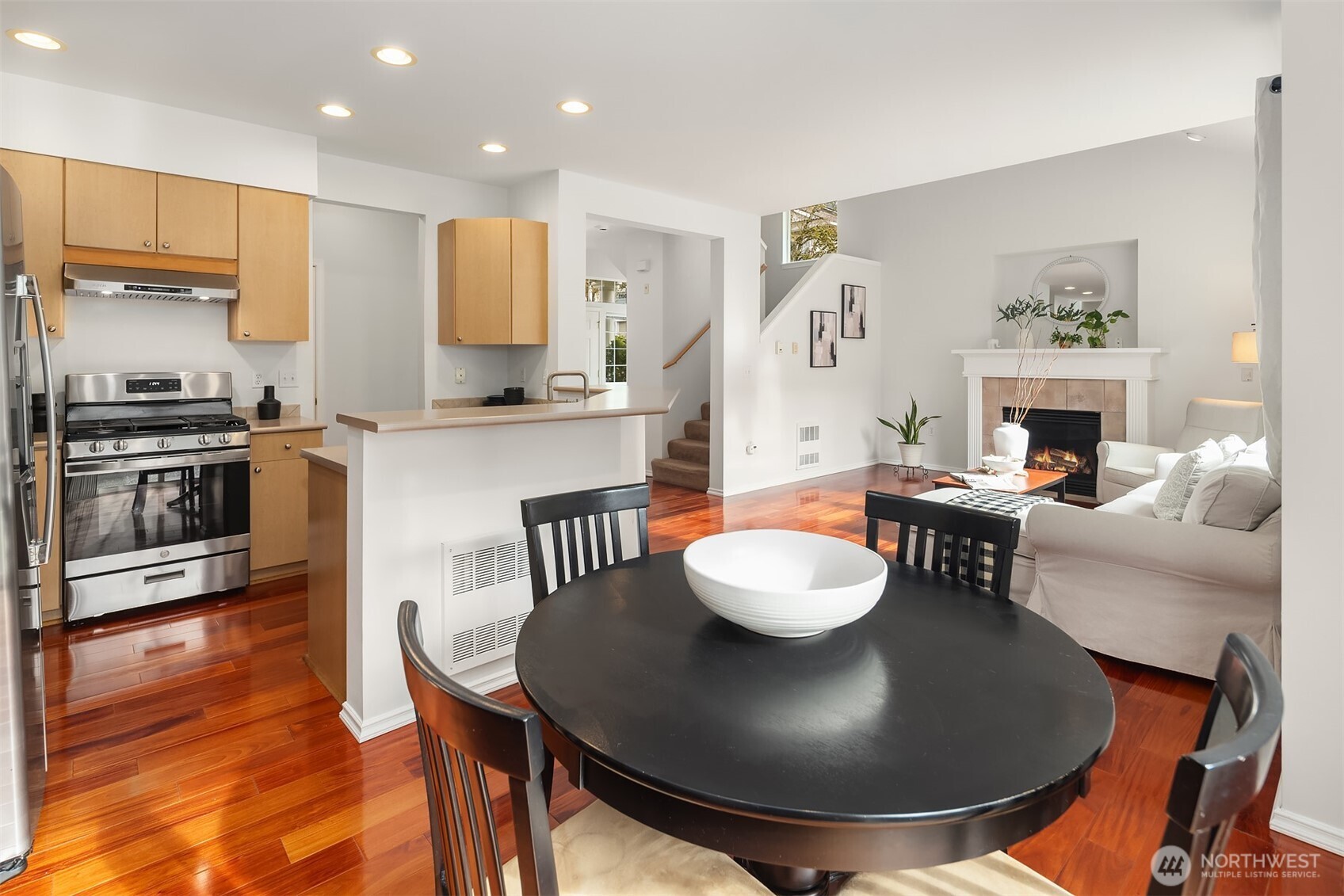 MLS #NWM2501593 image #10