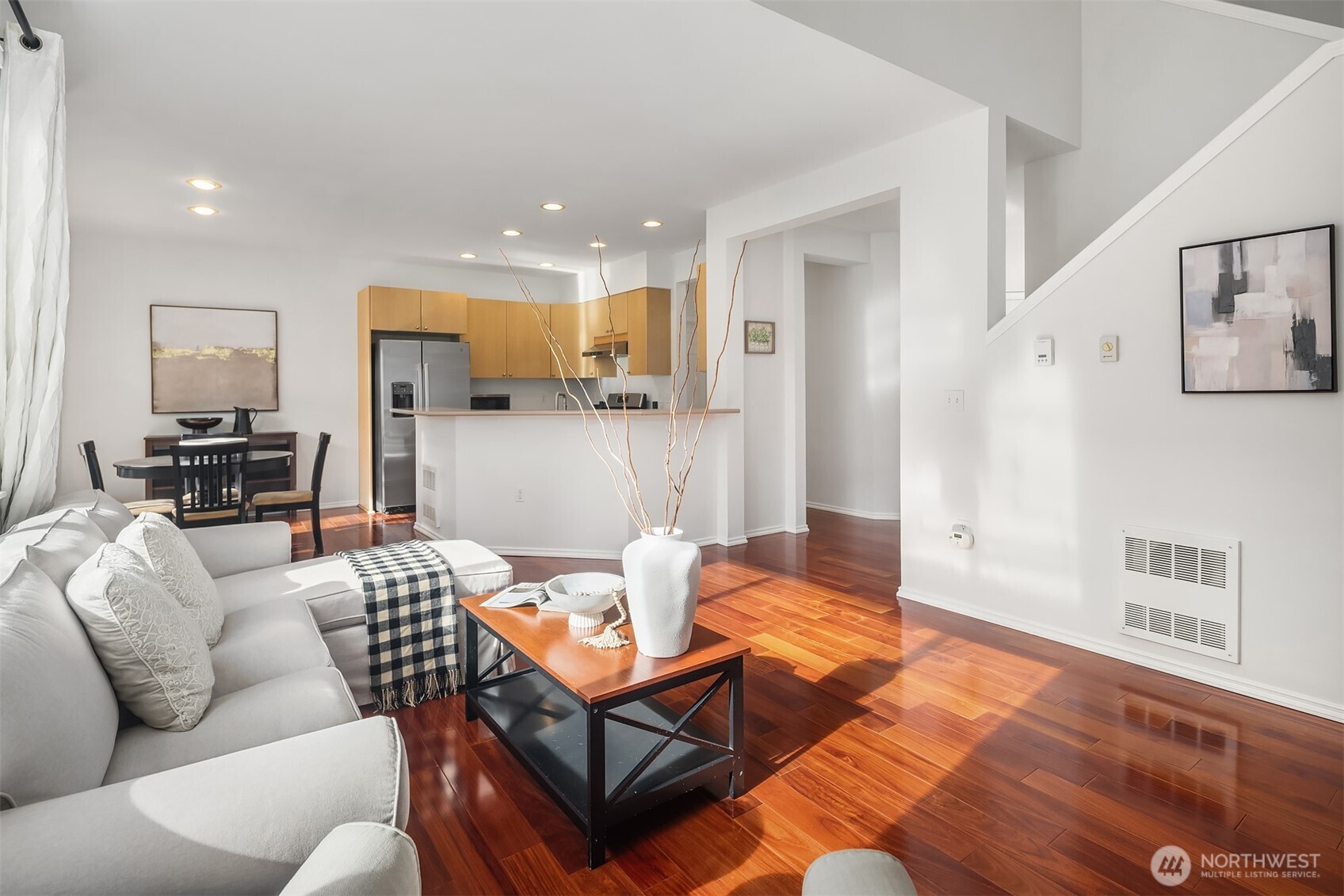 MLS #NWM2501593 image #8