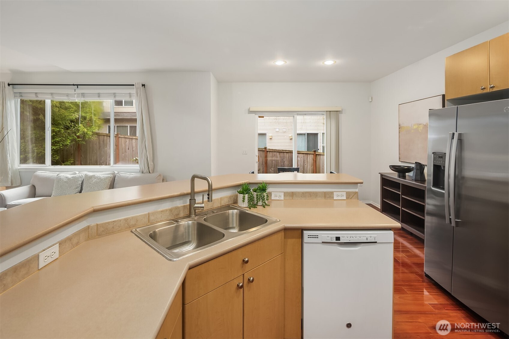 MLS #NWM2501593 image #14