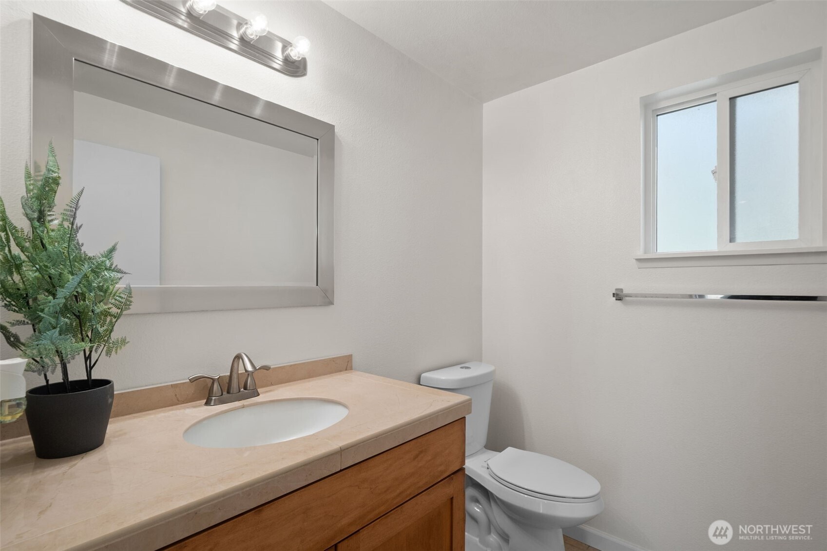 MLS #NWM2501605 image #15