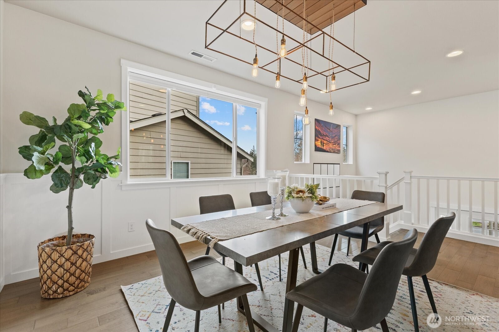 MLS #NWM2501616 image #1