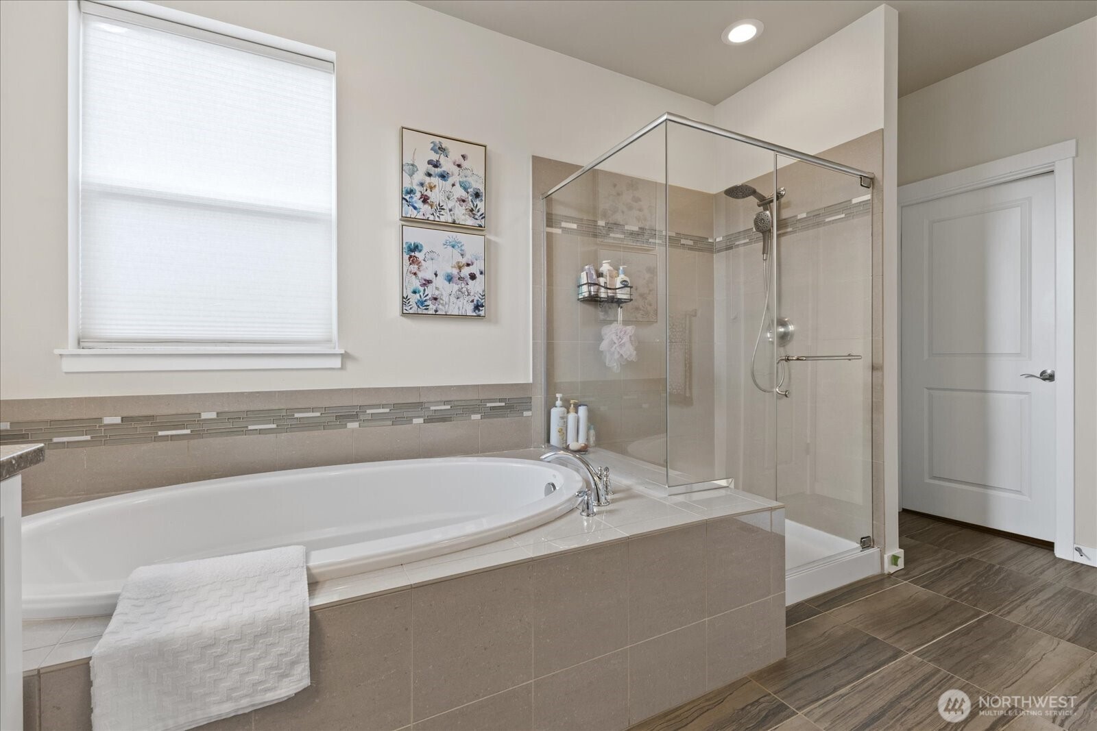 MLS #NWM2501616 image #21