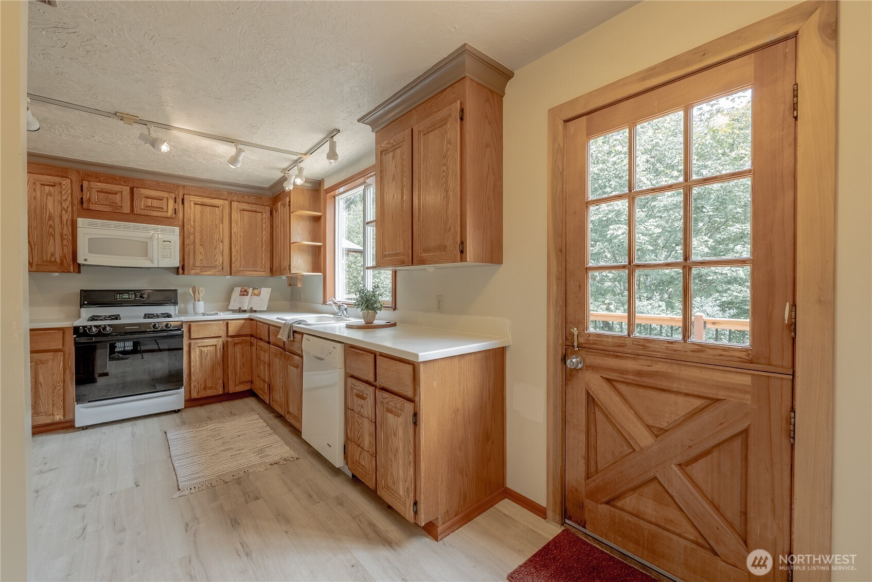 MLS #NWM2501644 image #39