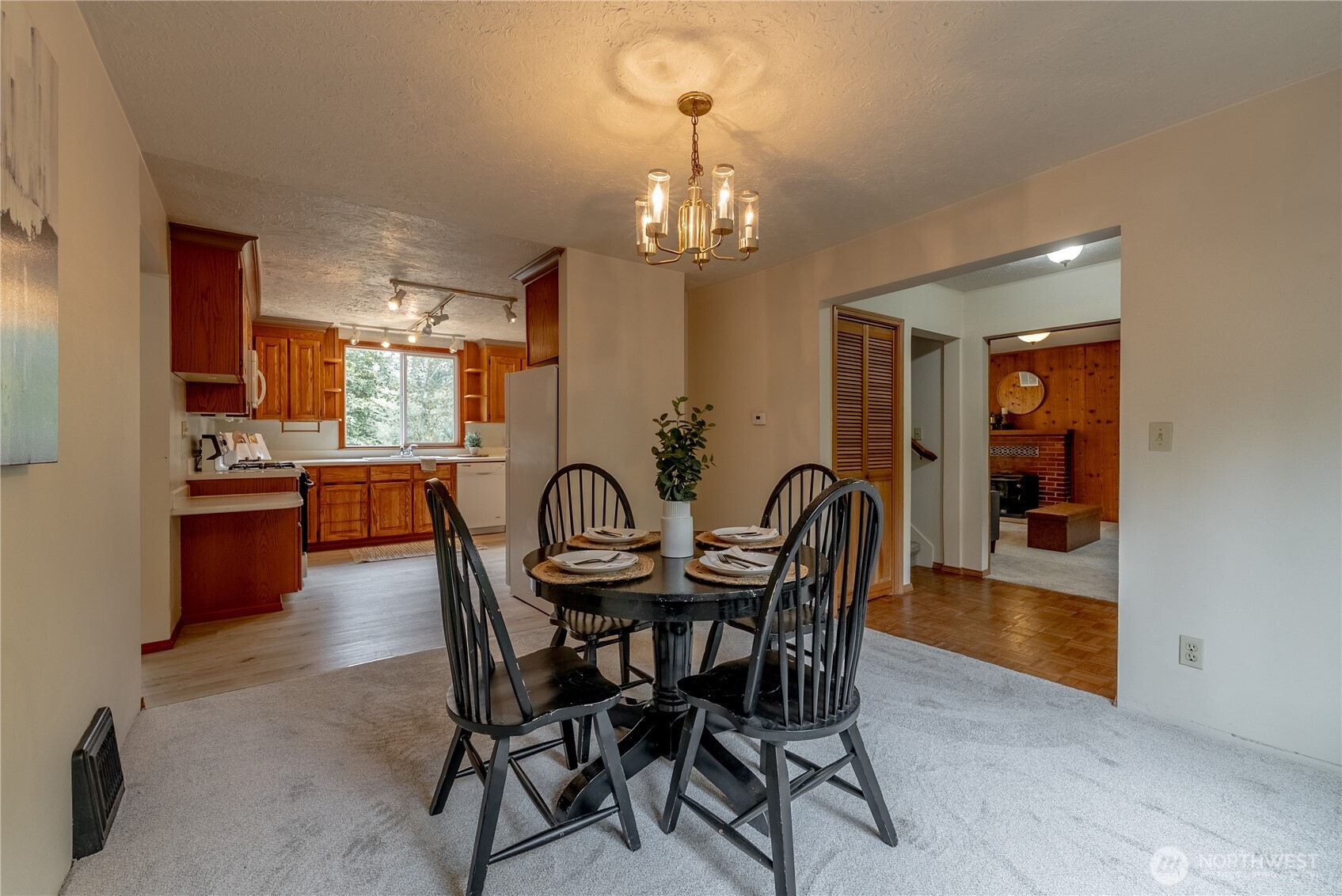 MLS #NWM2501644 image #9