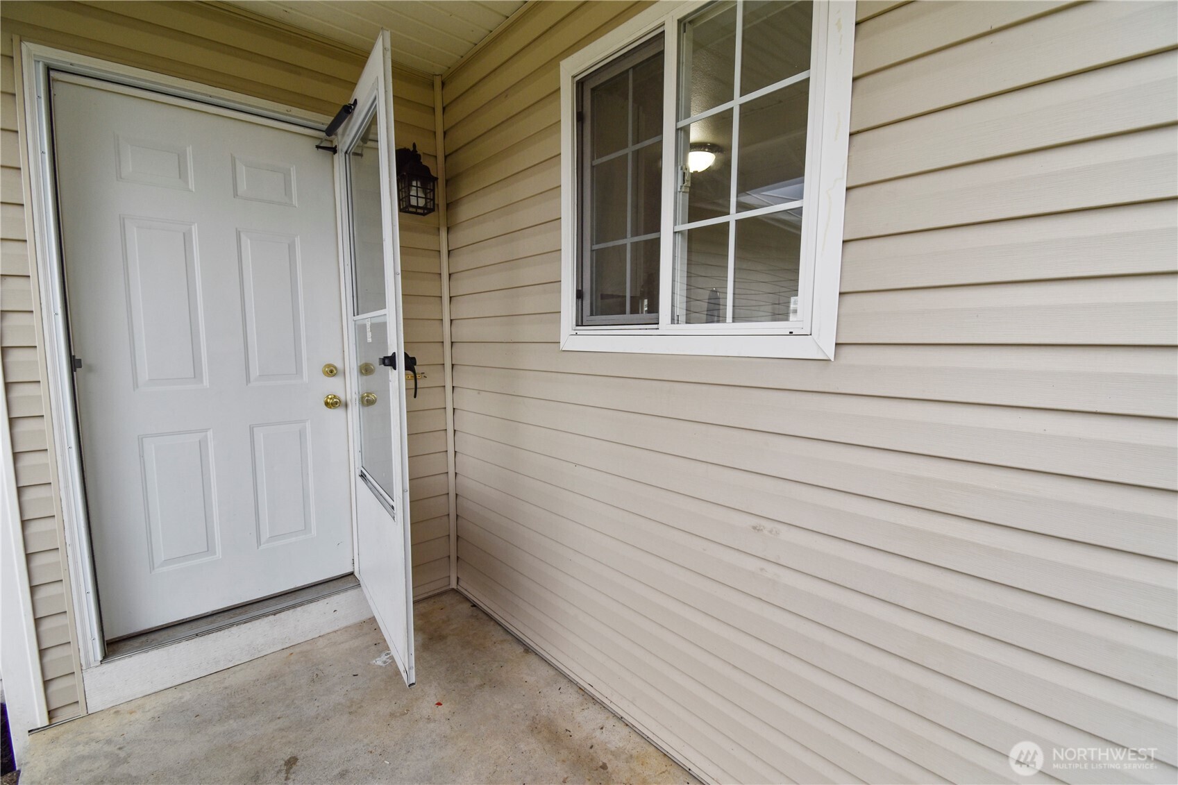 MLS #NWM2501676 image #3