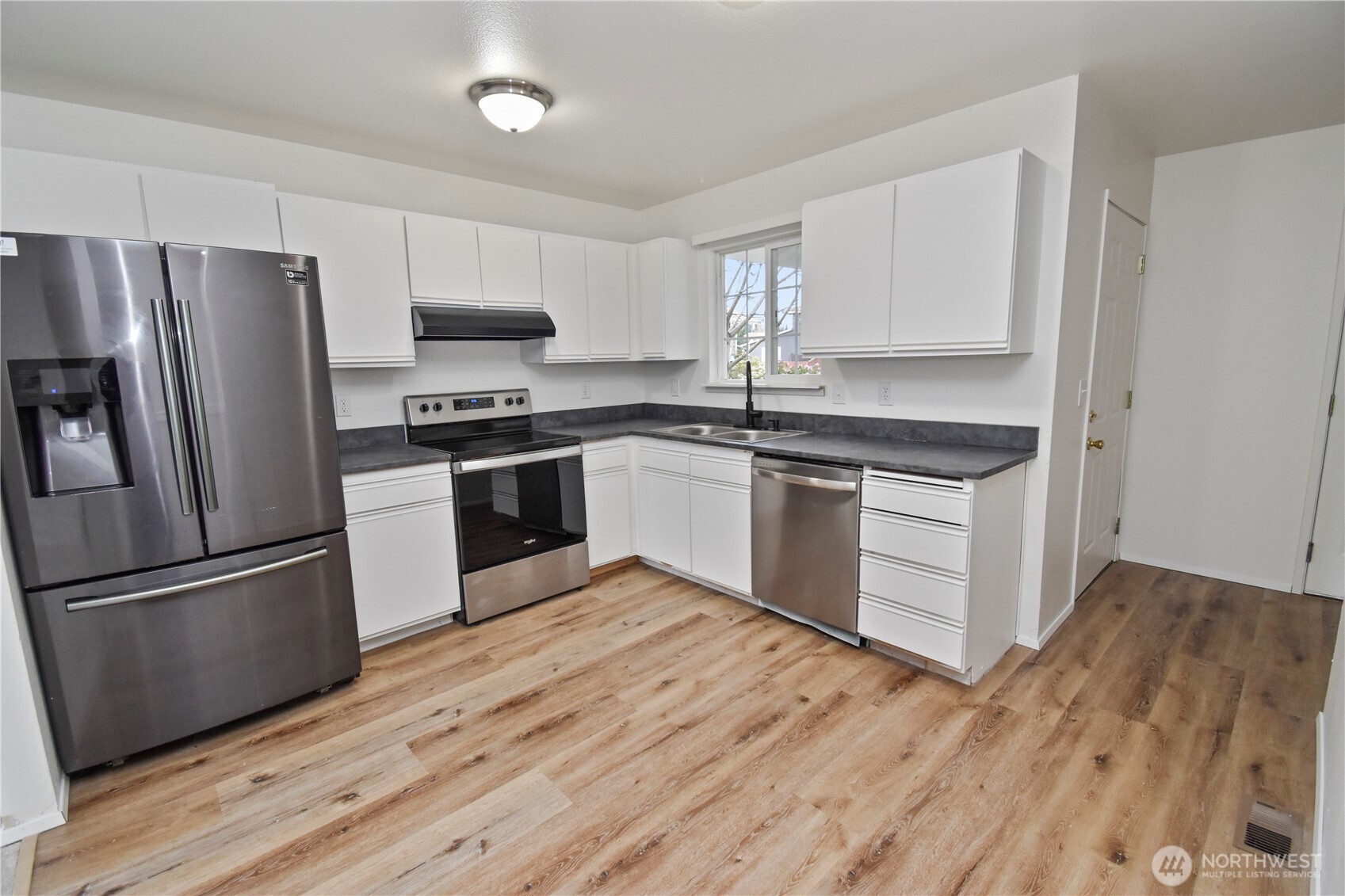 MLS #NWM2501676 image #15