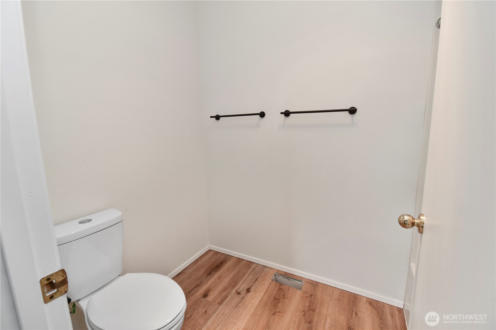 MLS #NWM2501676 image #24