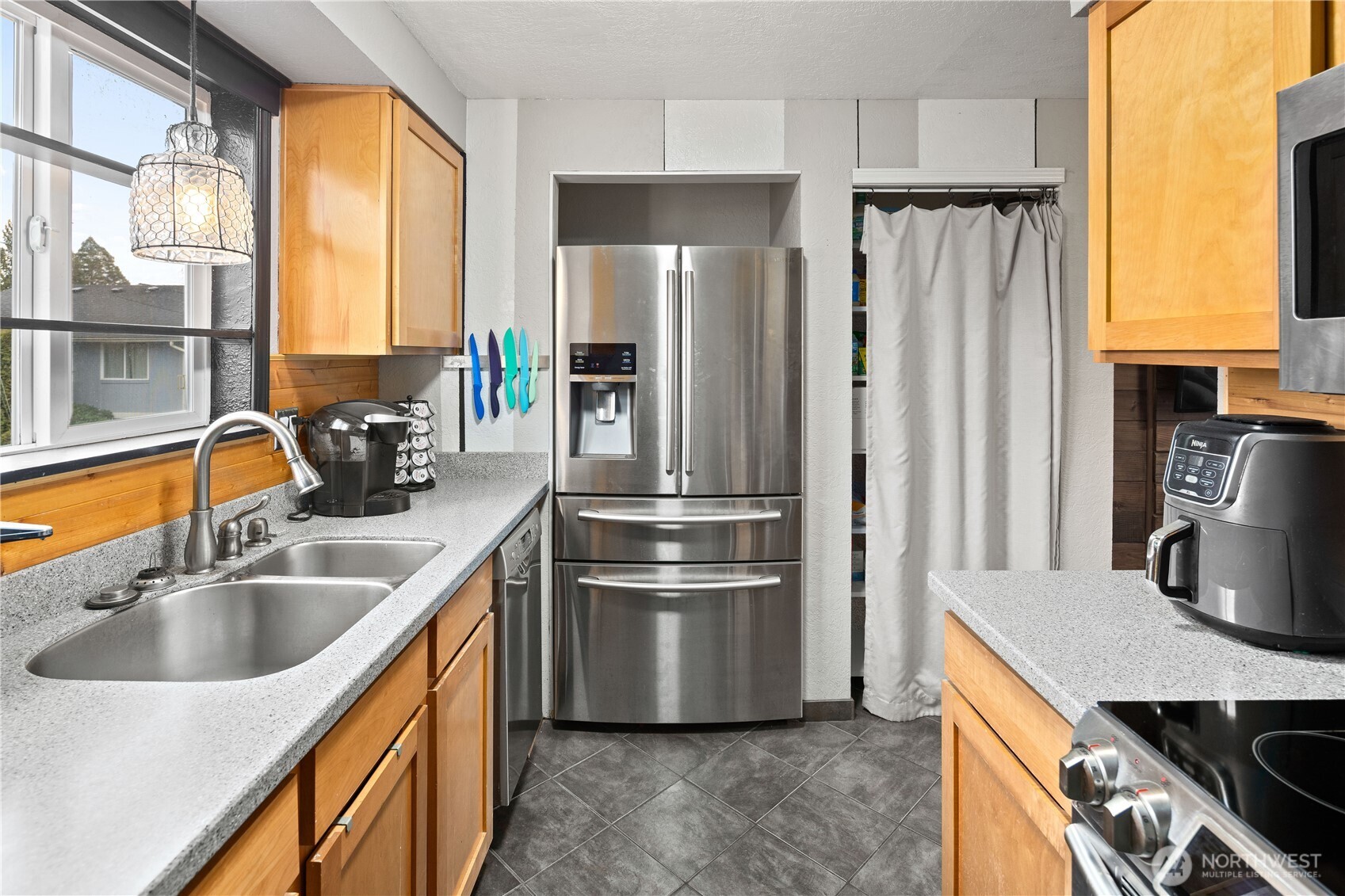 MLS #NWM2501677 image #17