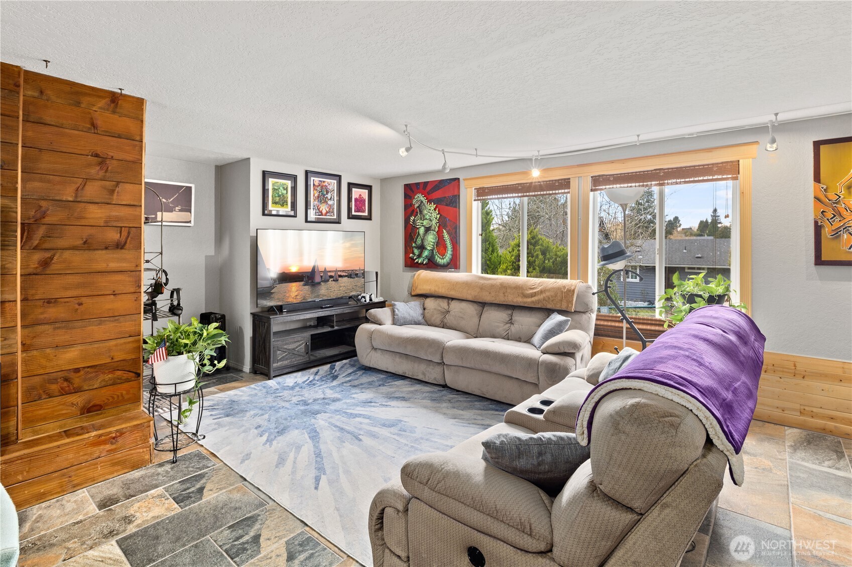 MLS #NWM2501677 image #3