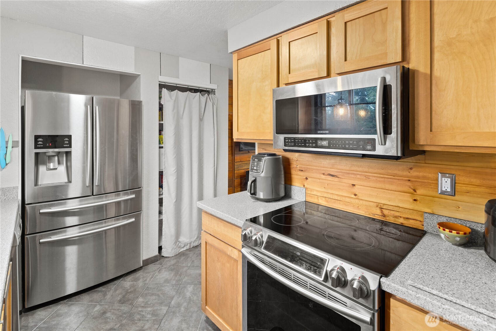 MLS #NWM2501677 image #16