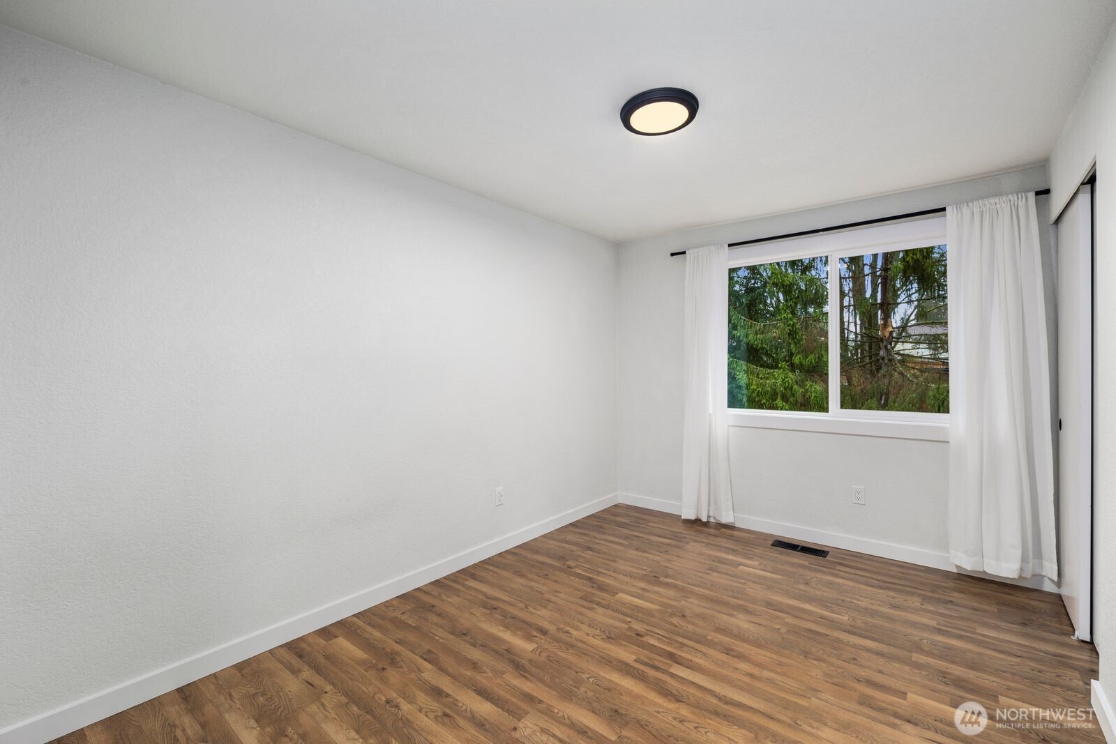 MLS #NWM2501779 image #21