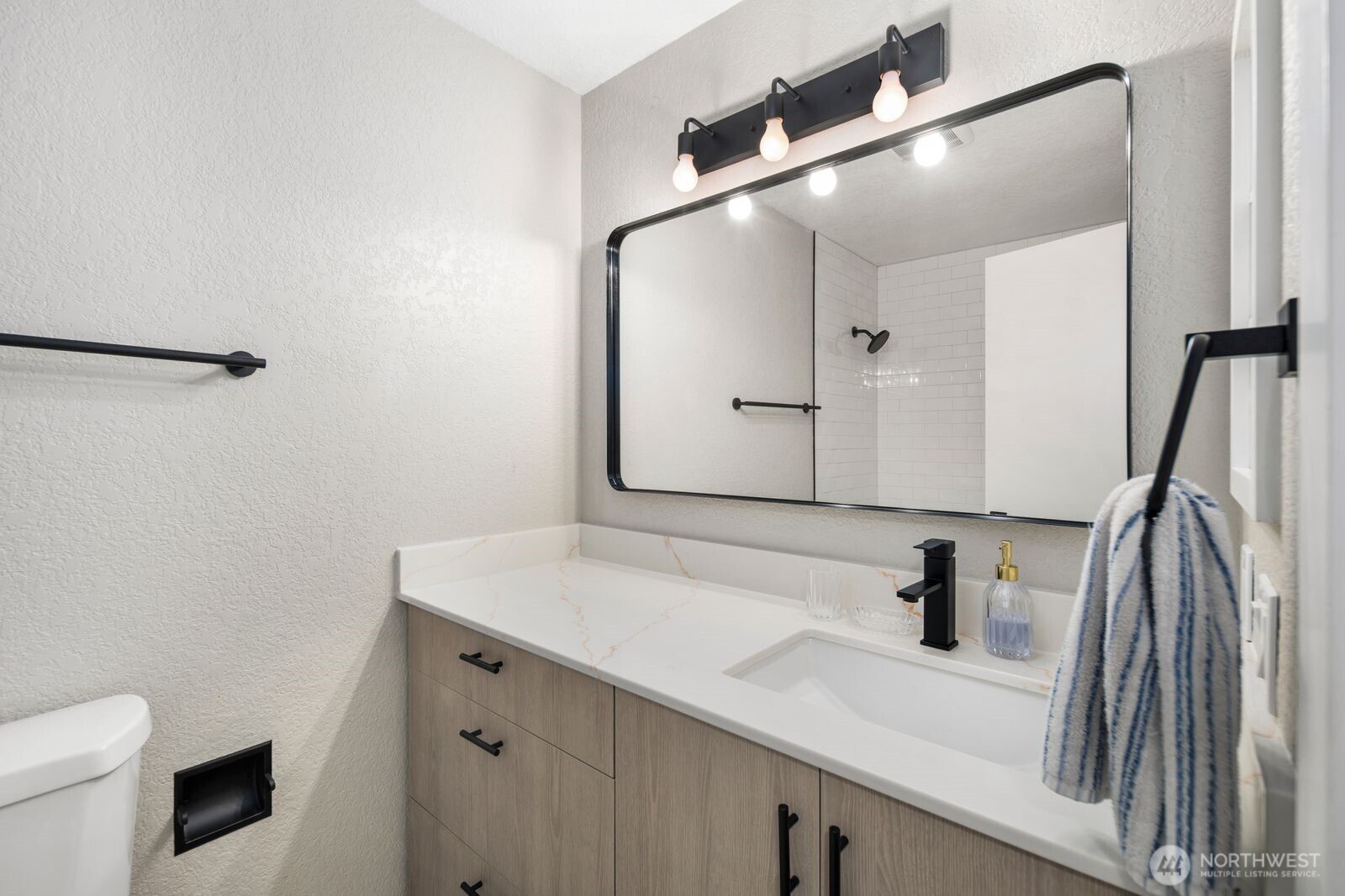 MLS #NWM2501779 image #23