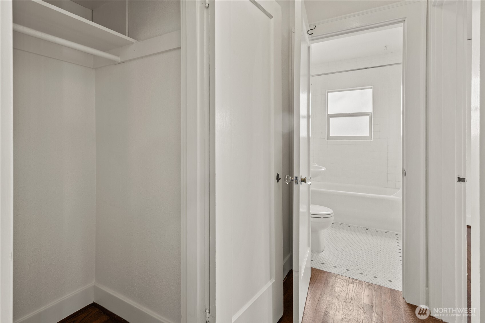 MLS #NWM2501955 image #7