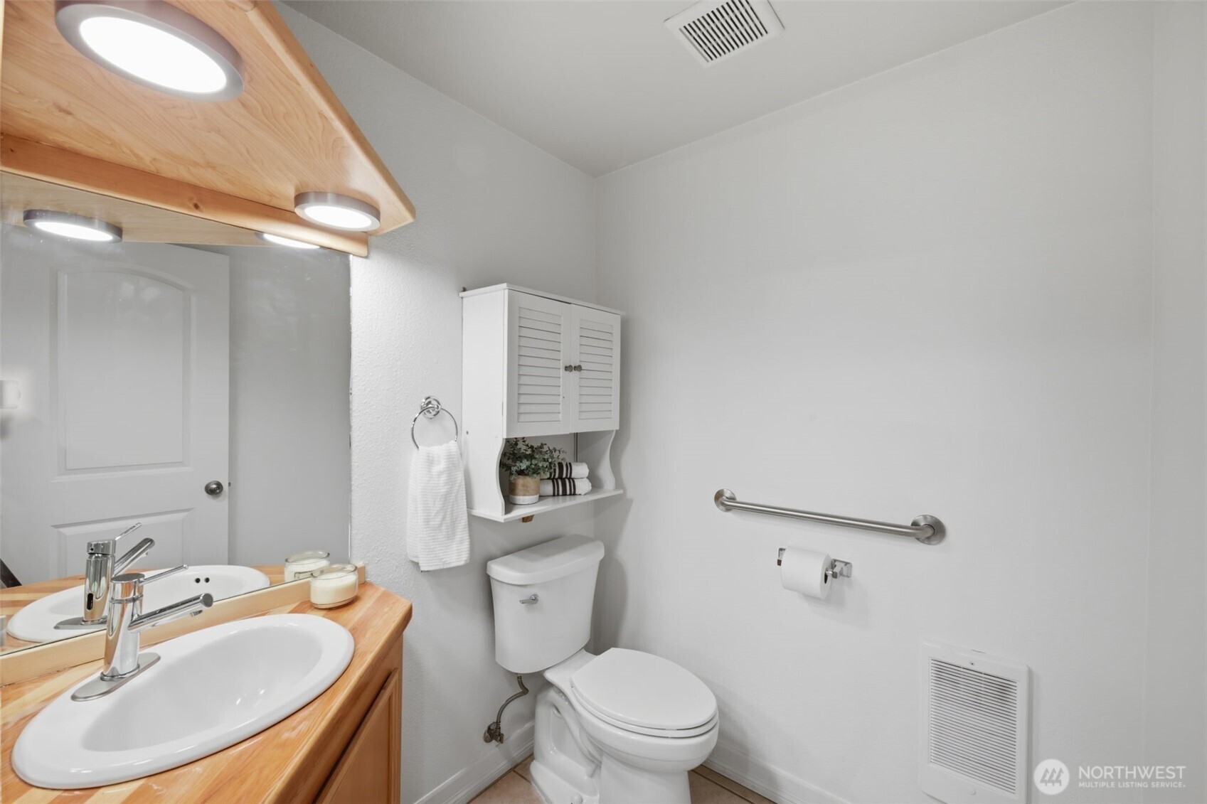 MLS #NWM2501973 image #11