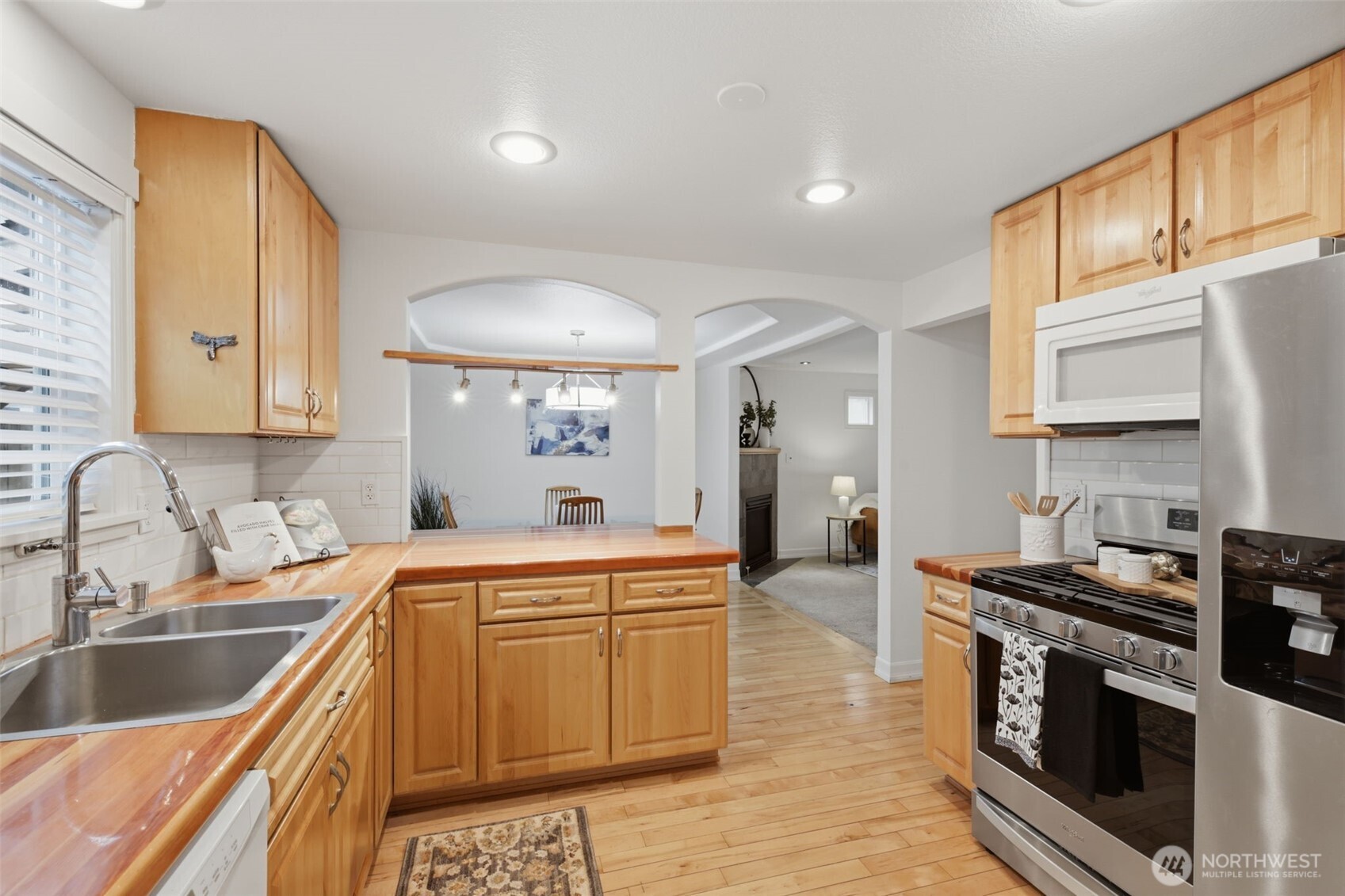 MLS #NWM2501973 image #9