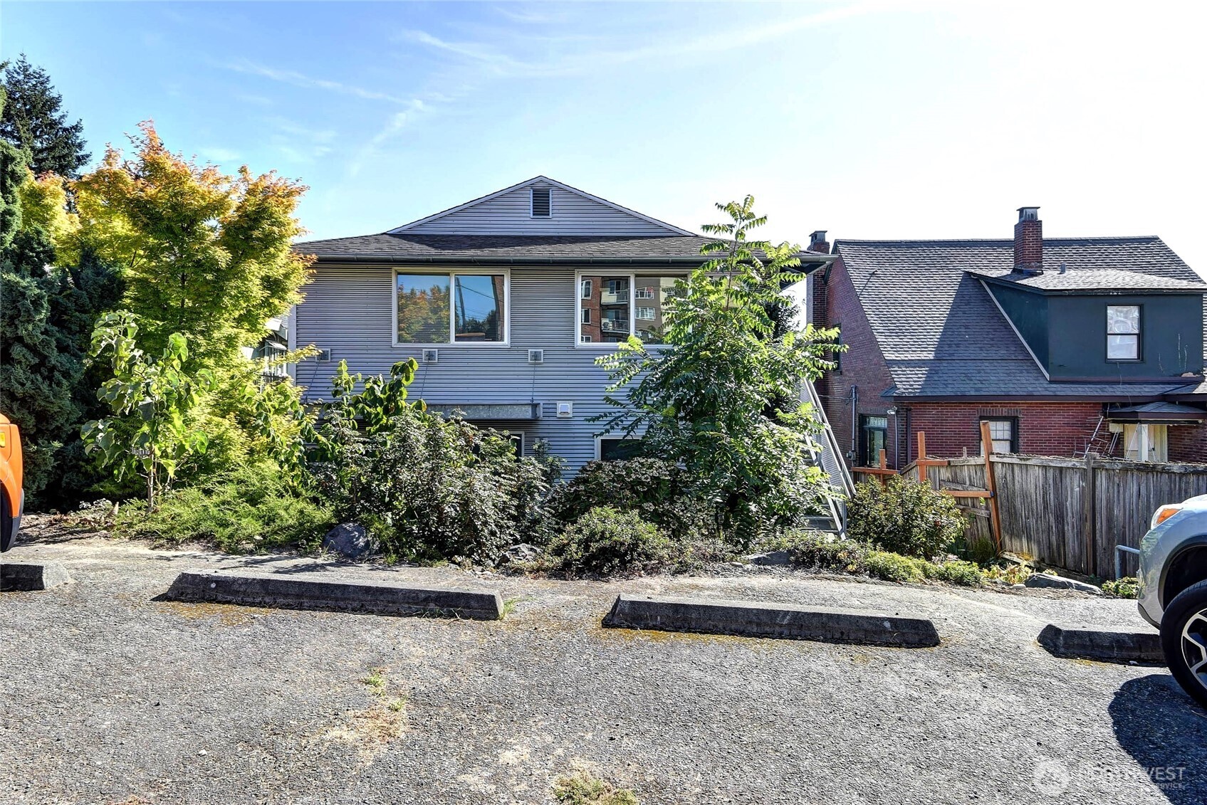 MLS #NWM2501988 image #3