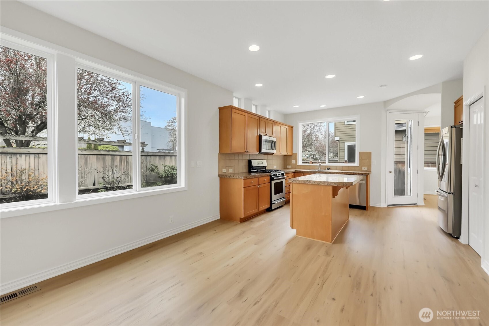 MLS #NWM2501993 image #16