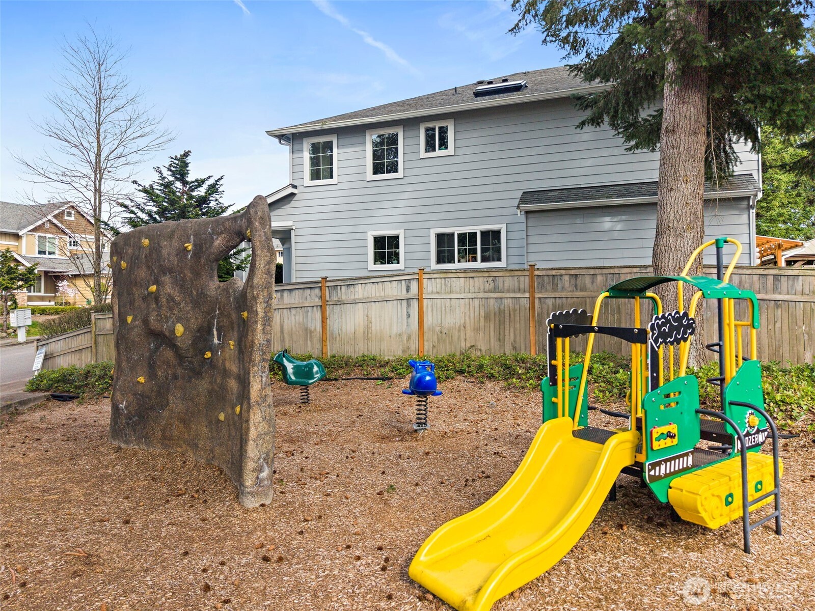 MLS #NWM2501994 image #10