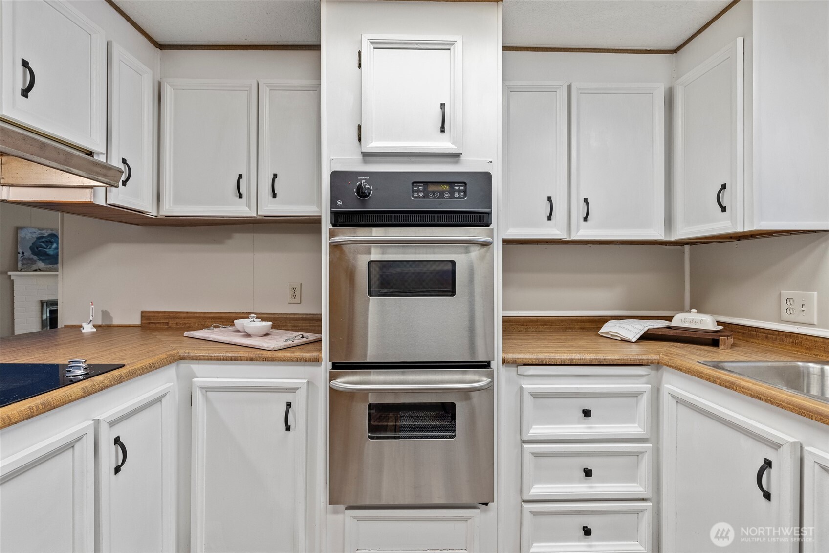 MLS #NWM2502043 image #11