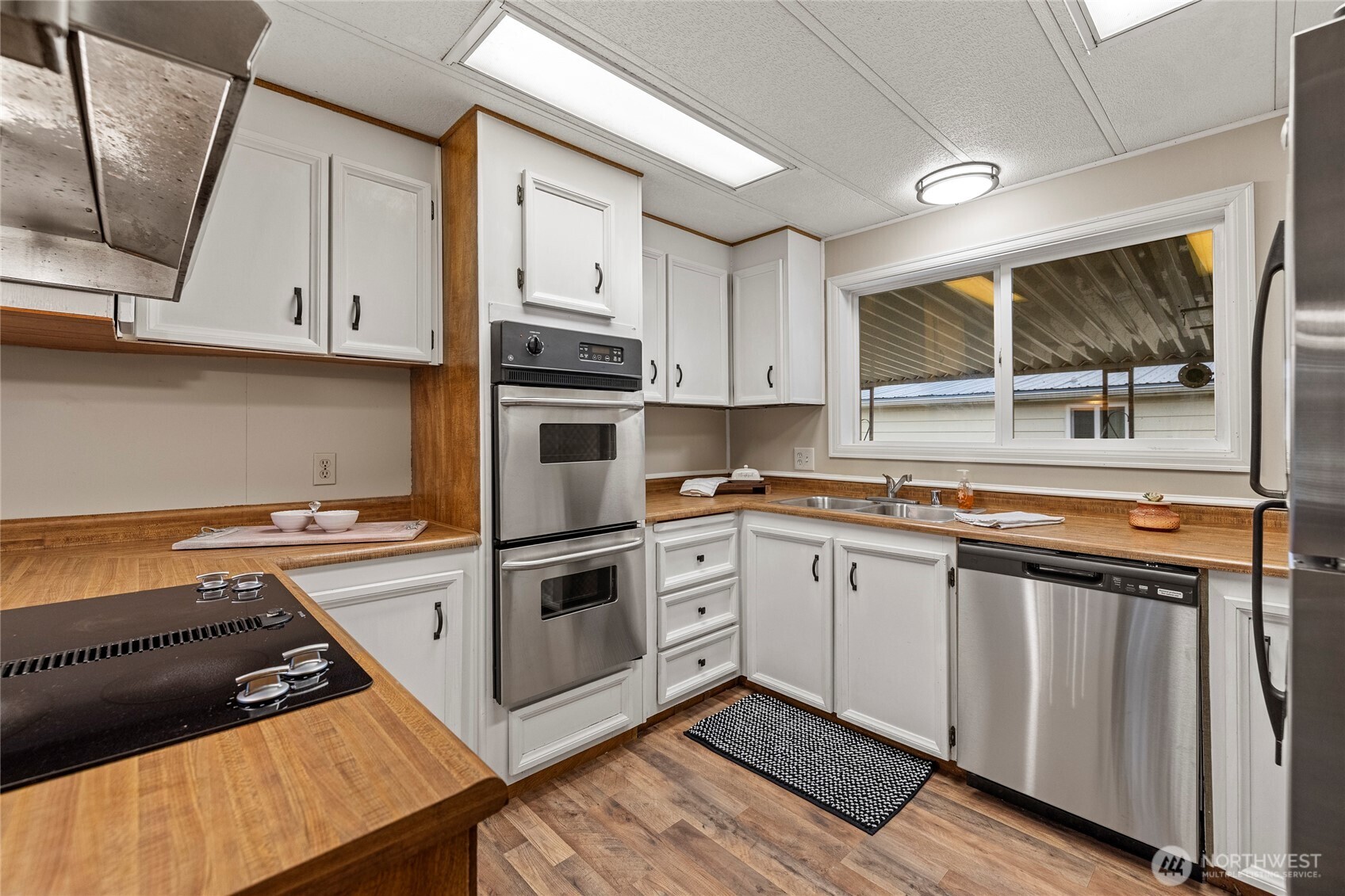 MLS #NWM2502043 image #10