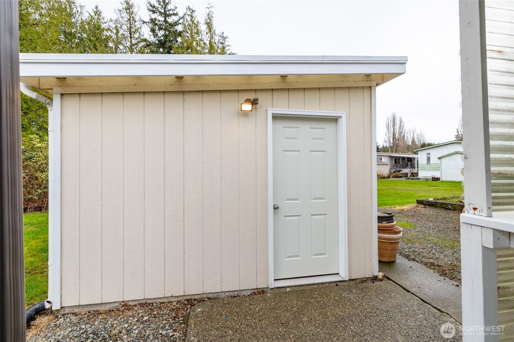 MLS #NWM2502043 image #24