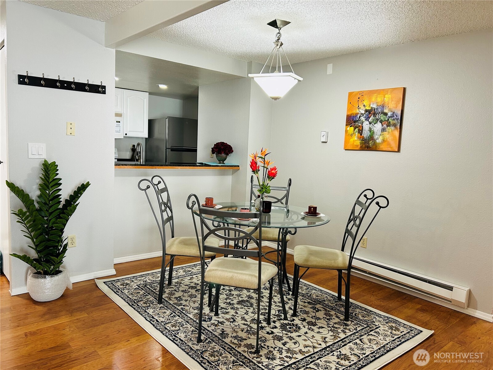 MLS #NWM2502065 image #5