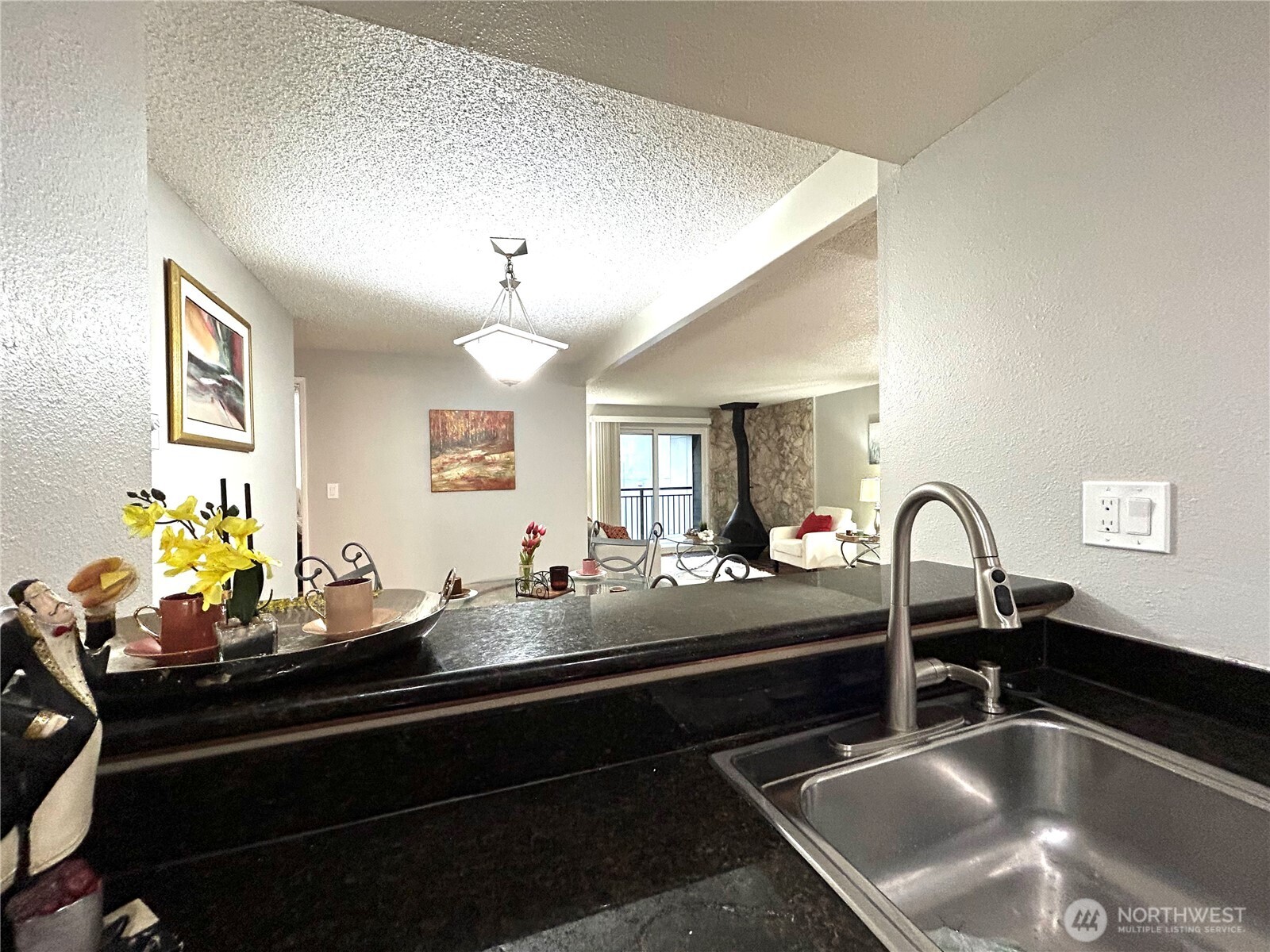 MLS #NWM2502065 image #11