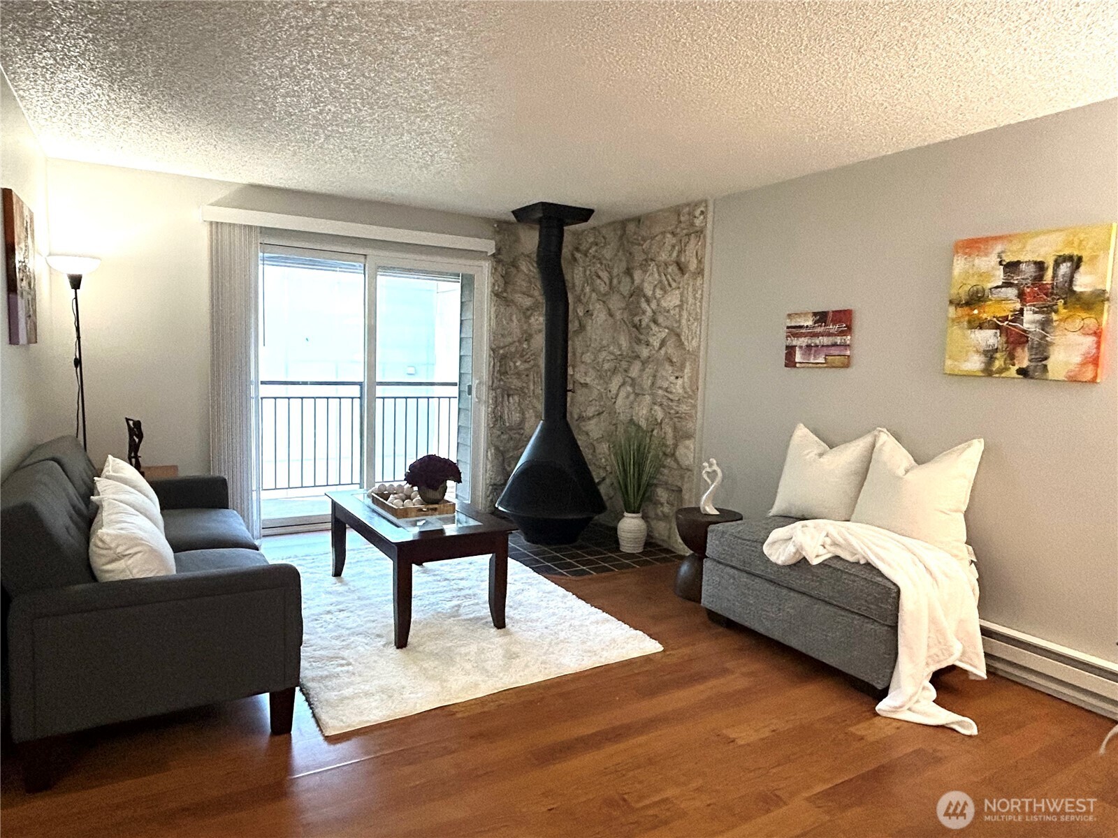 MLS #NWM2502065 image #2