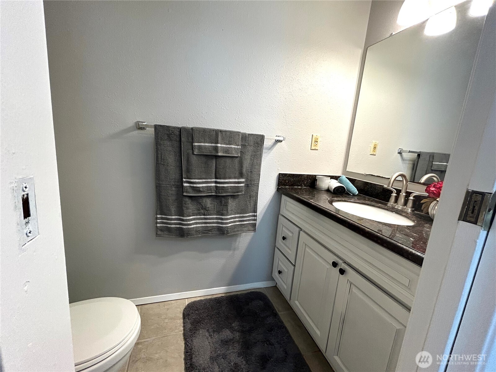 MLS #NWM2502065 image #16