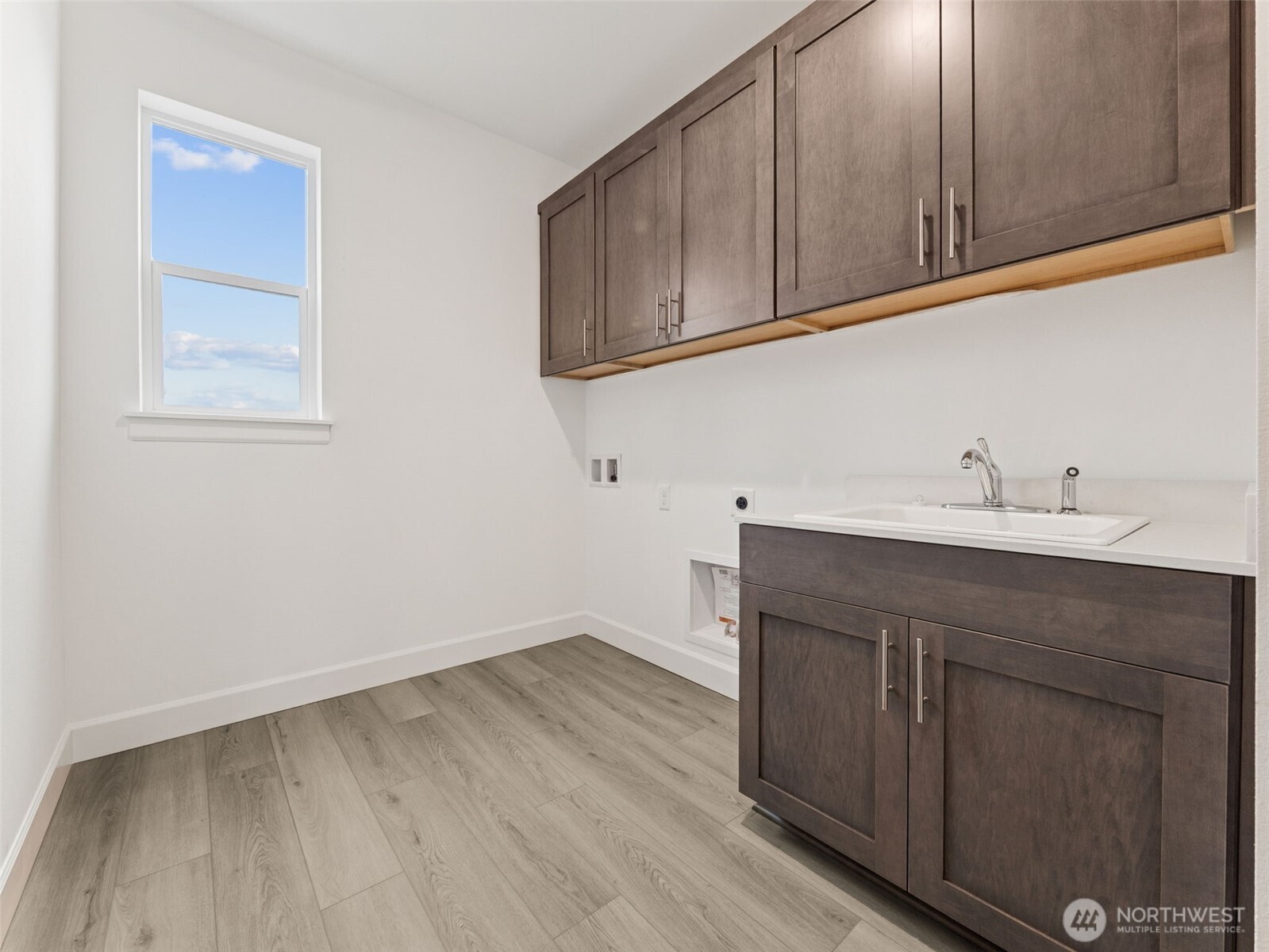 MLS #NWM2502085 image #7