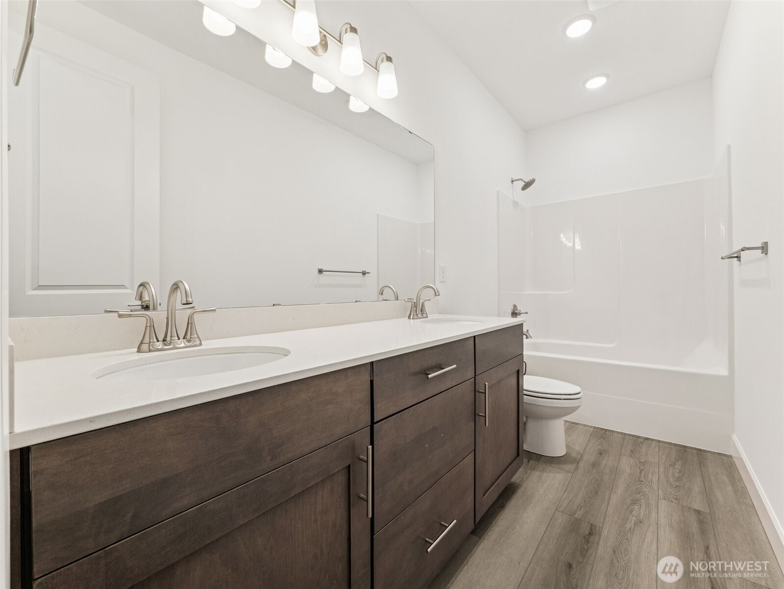 MLS #NWM2502085 image #10