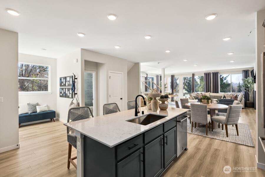 MLS #NWM2502090 image #7