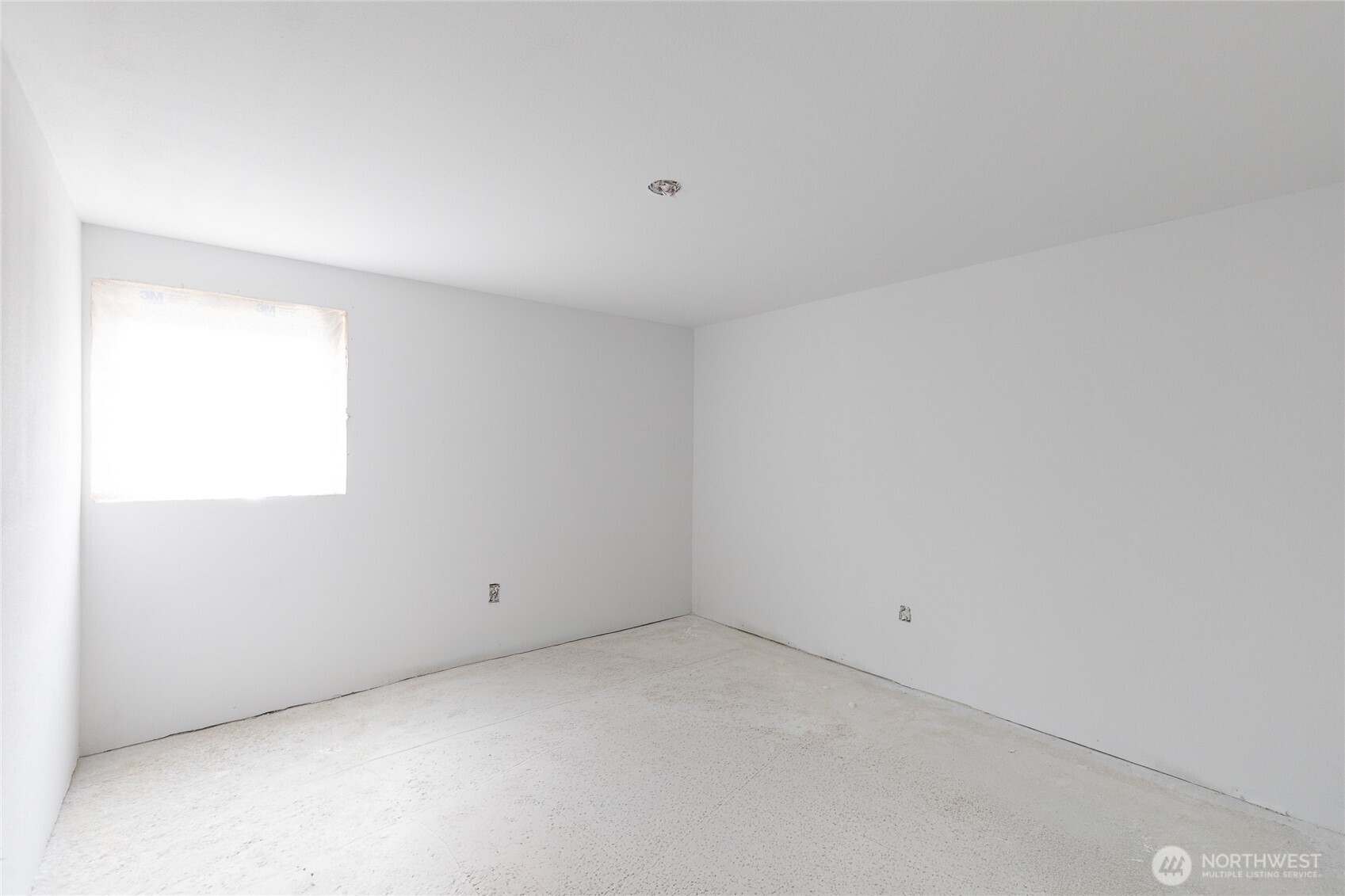 MLS #NWM2502092 image #11