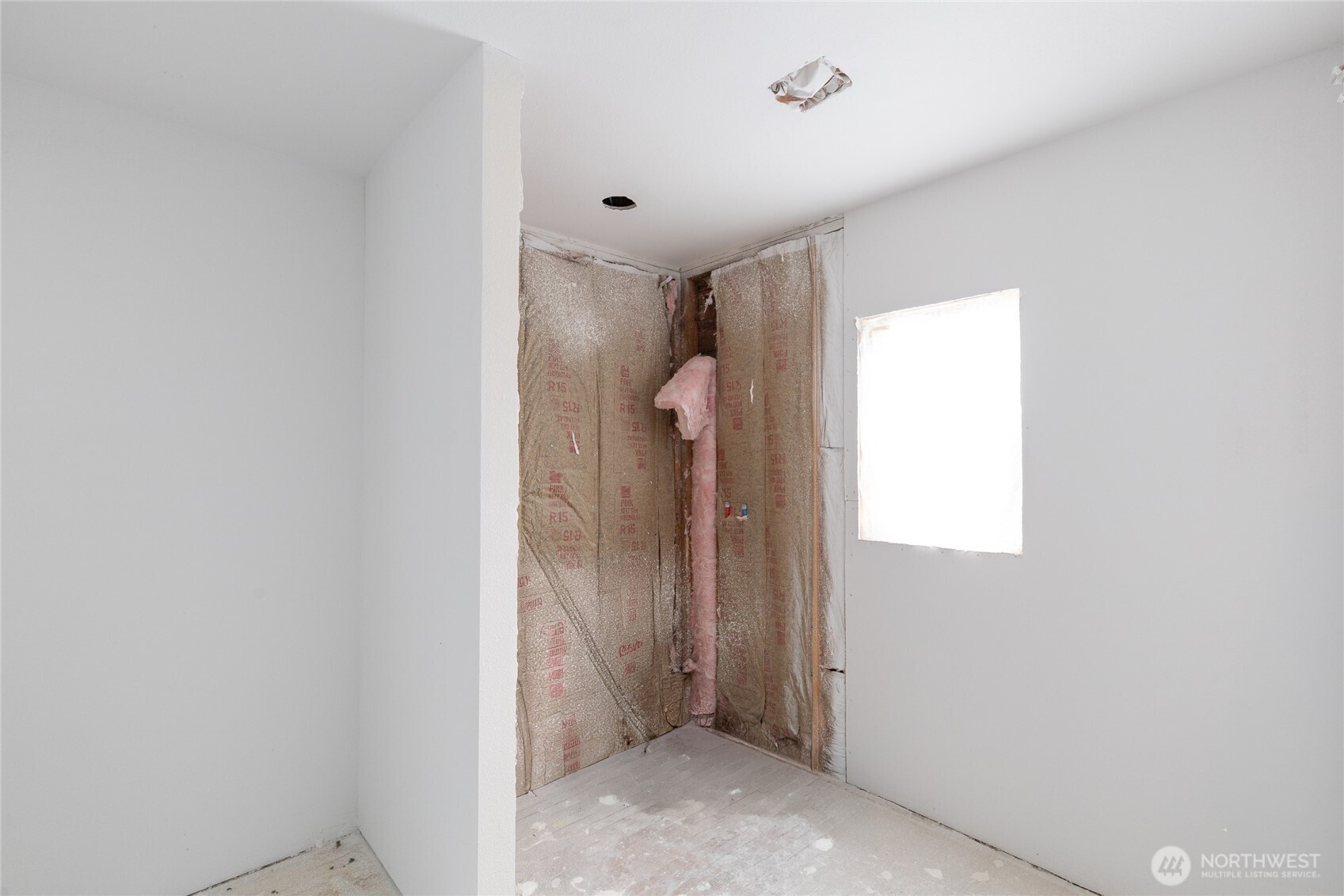 MLS #NWM2502092 image #24