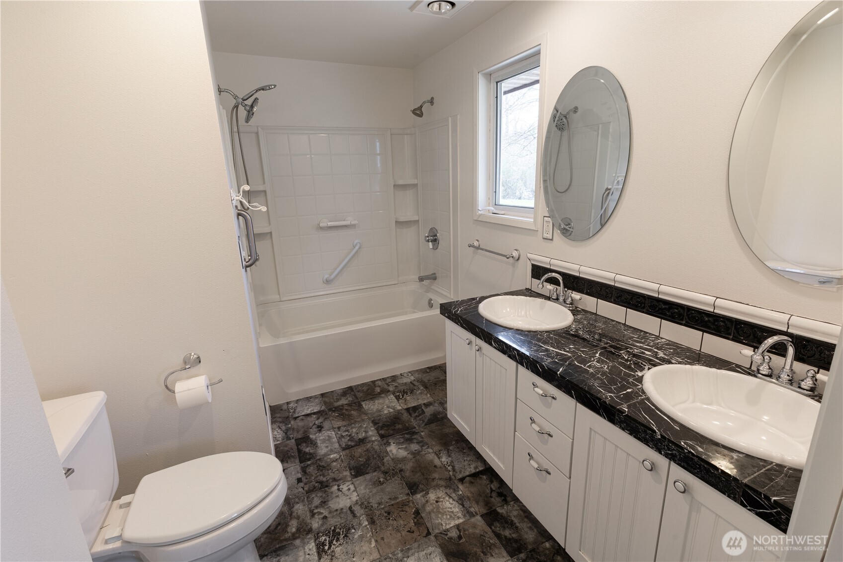MLS #NWM2502094 image #17