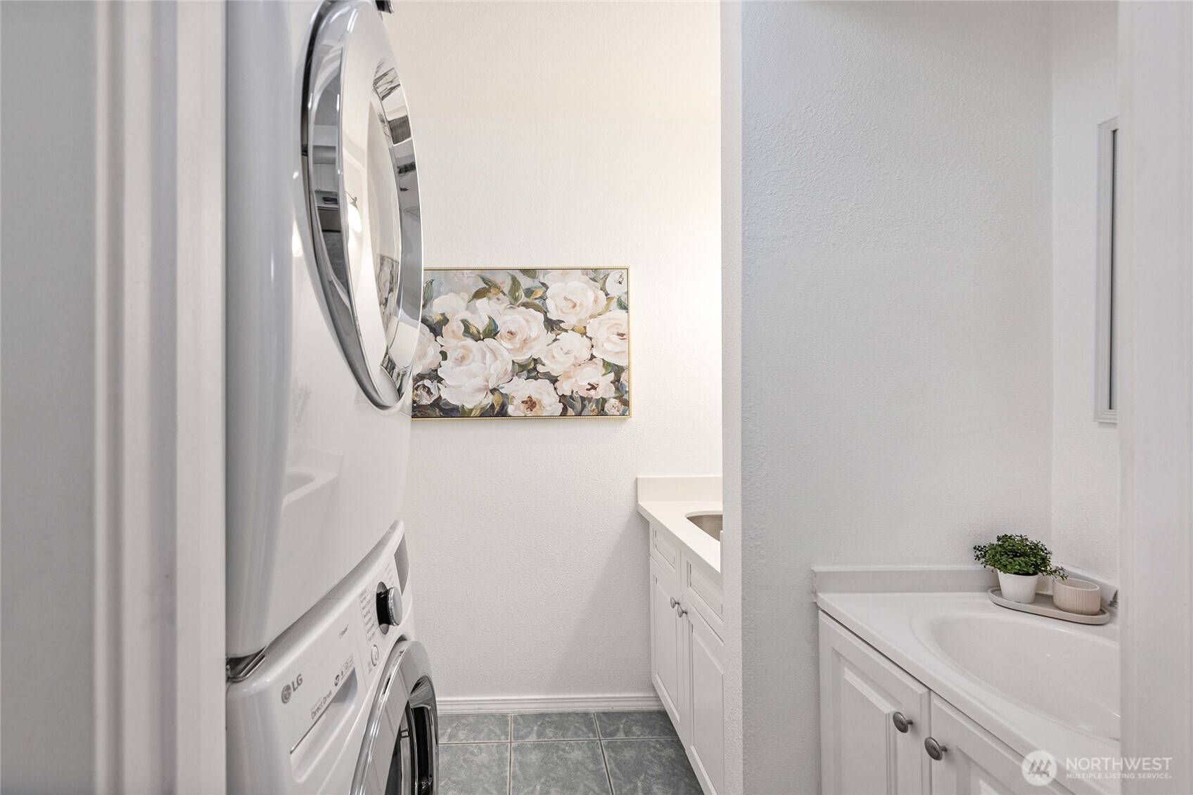 MLS #NWM2502138 image #9