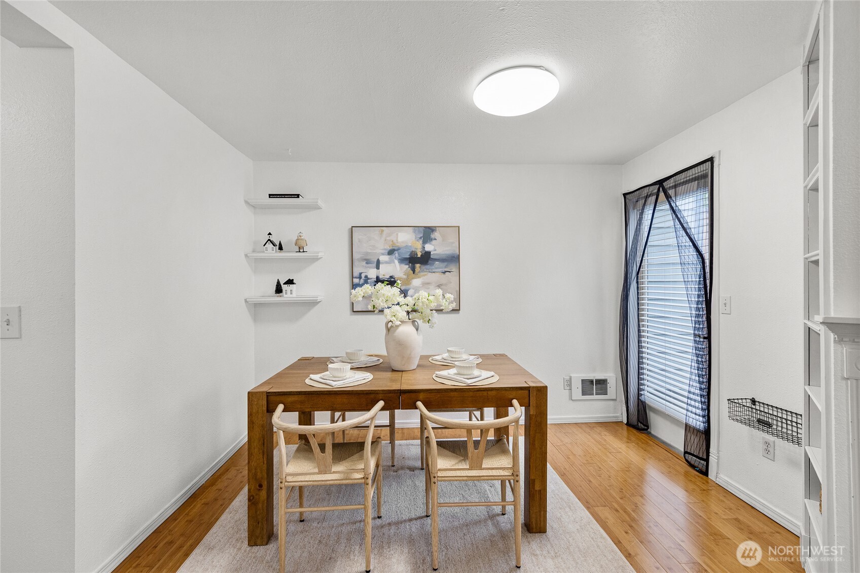 MLS #NWM2502138 image #10