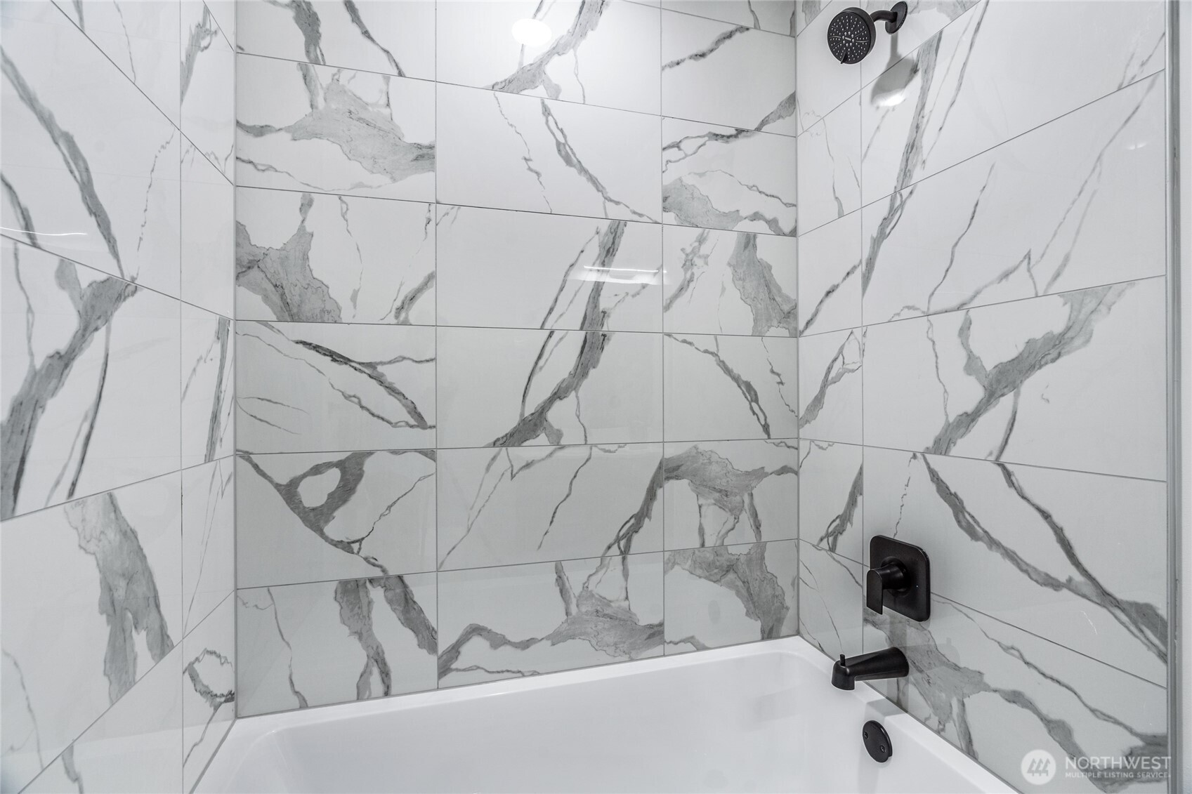 MLS #NWM2502154 image #7