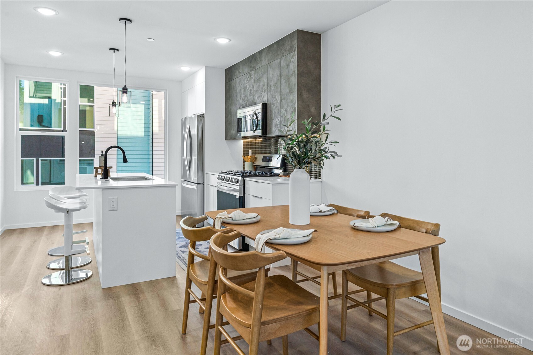 MLS #NWM2502166 image #11