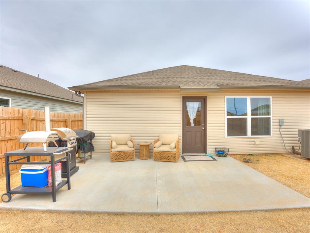 11812 Annette Place, Yukon, OK, 73099