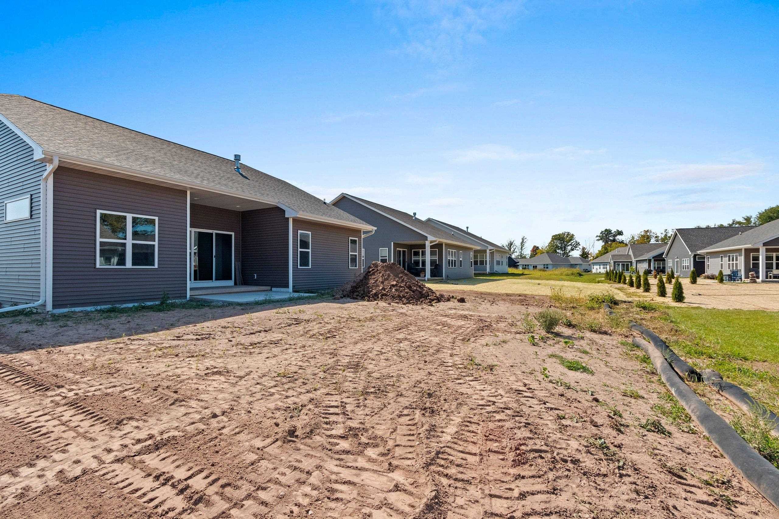 2334 Whispering Wind Ln, Howard, WI 54303