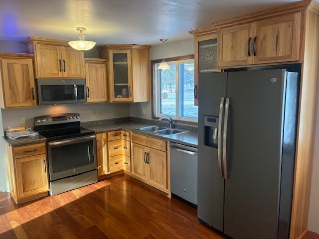 W2215 Maple Heights Dr, Chilton, WI 53014